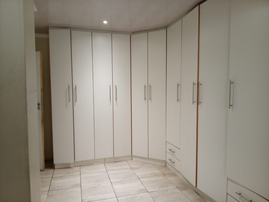 3 Bedroom Property for Sale in Brookville Eastern Cape